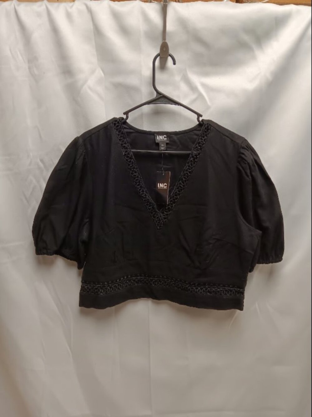Womens INC Black Cropped V-Neck Blouse Size XXLARGE NWT ORG $69